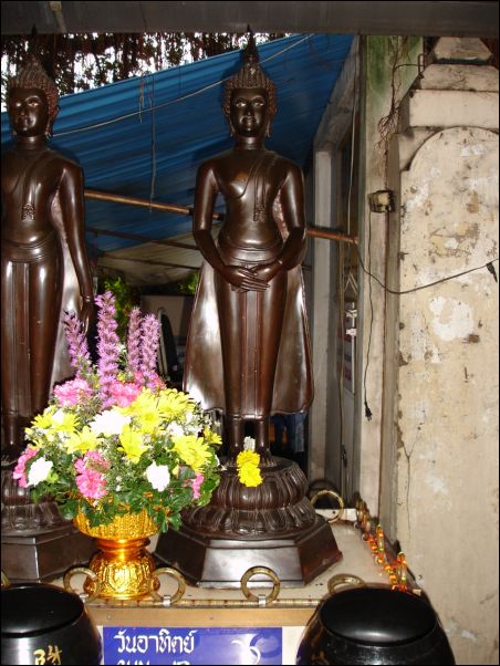 DSC01035__wat_traimit