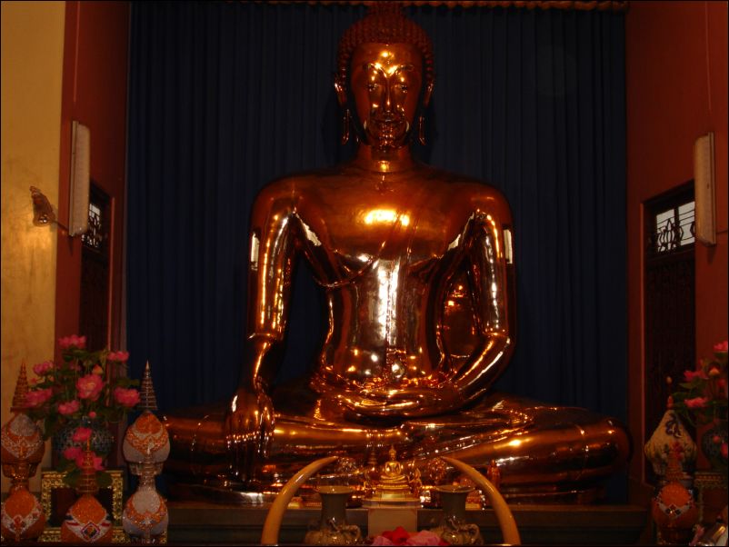 DSC01037_wat_traimit