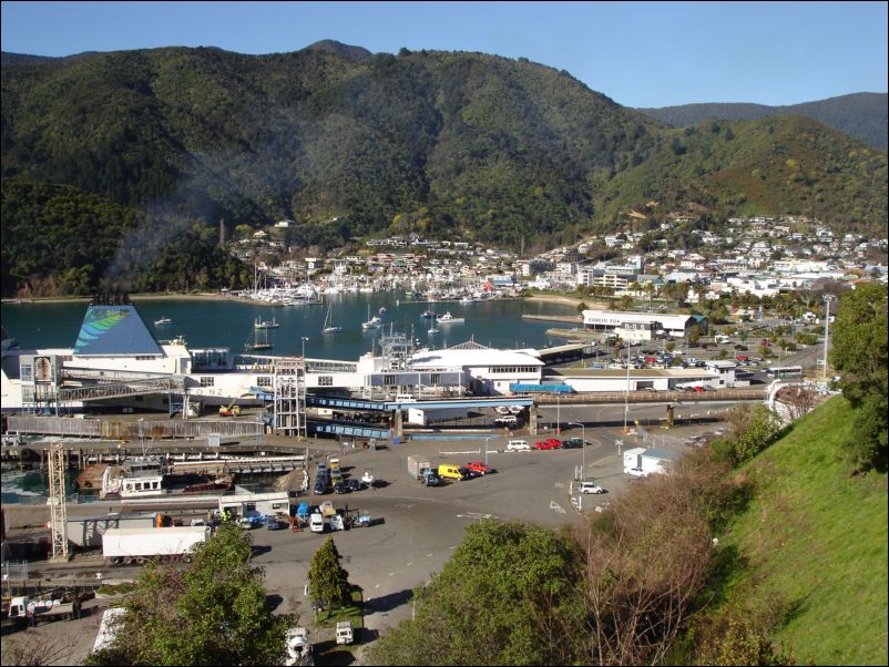 DSC01420_queen_charlotte_drive